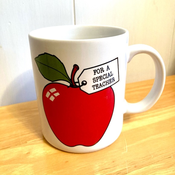 🎉Host Pick!🎉 Hallmark Teacher Mug - Picture 1 of 7